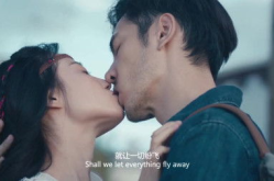 亲亲的视频,亲亲瞬间，温情满满